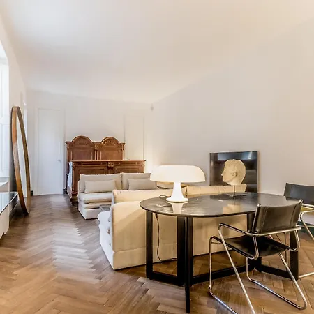 Eva Loft Apartment